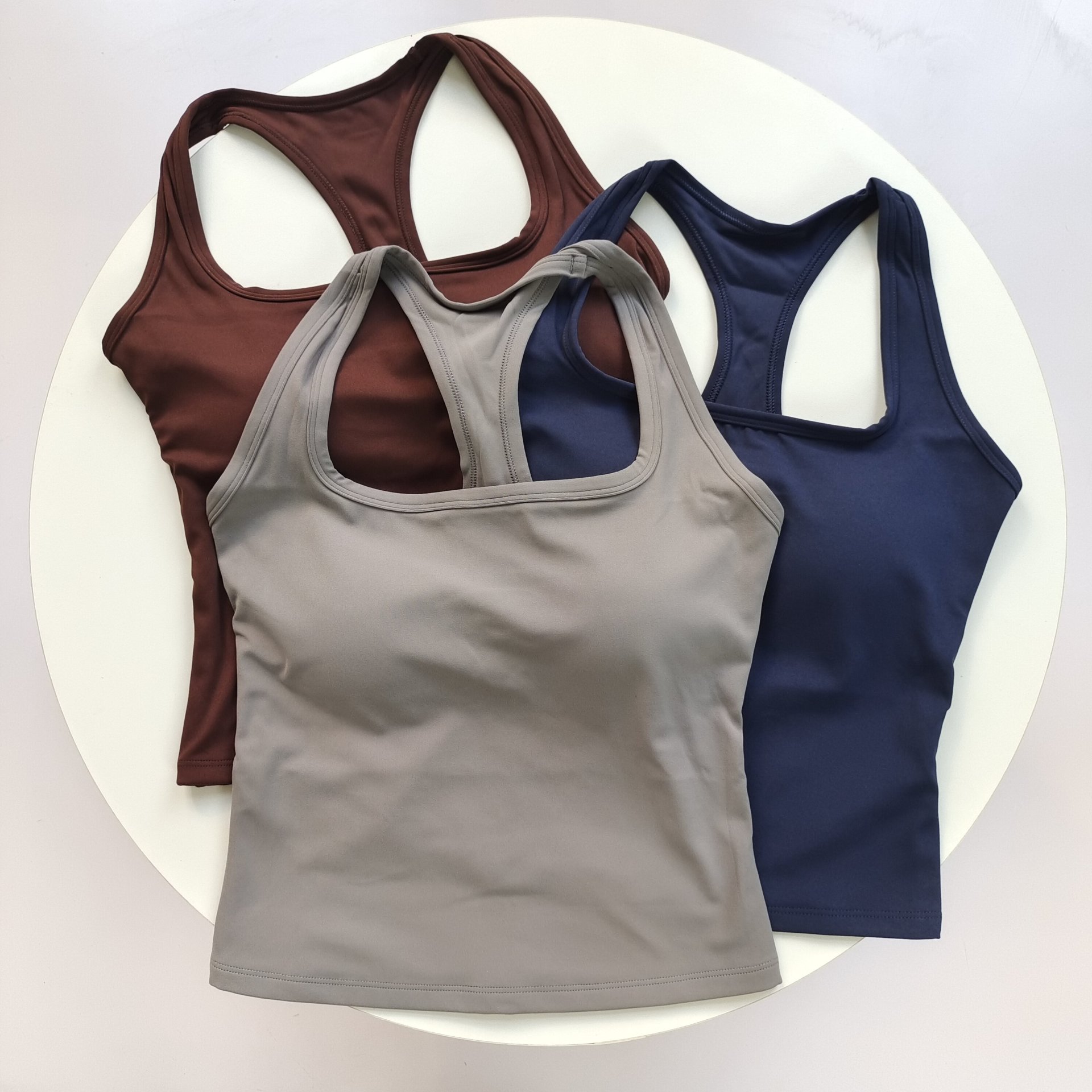 Женский спортивный бюстгальтер – обзор и цена Yoga Fitness Matte